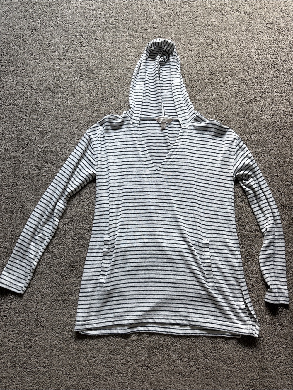 Banana Republic Striped Hooded V-Neck Top - White & Black